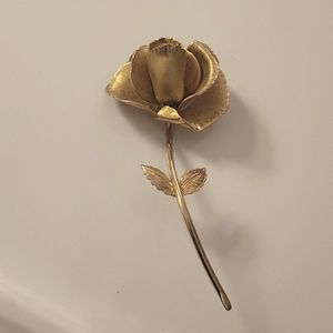 Vintage giovanni gold tone rose Brooch